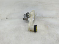 2017-2020 Ford Fusion Brake Master Cylinder 1490129 - Oemusedautoparts1.com