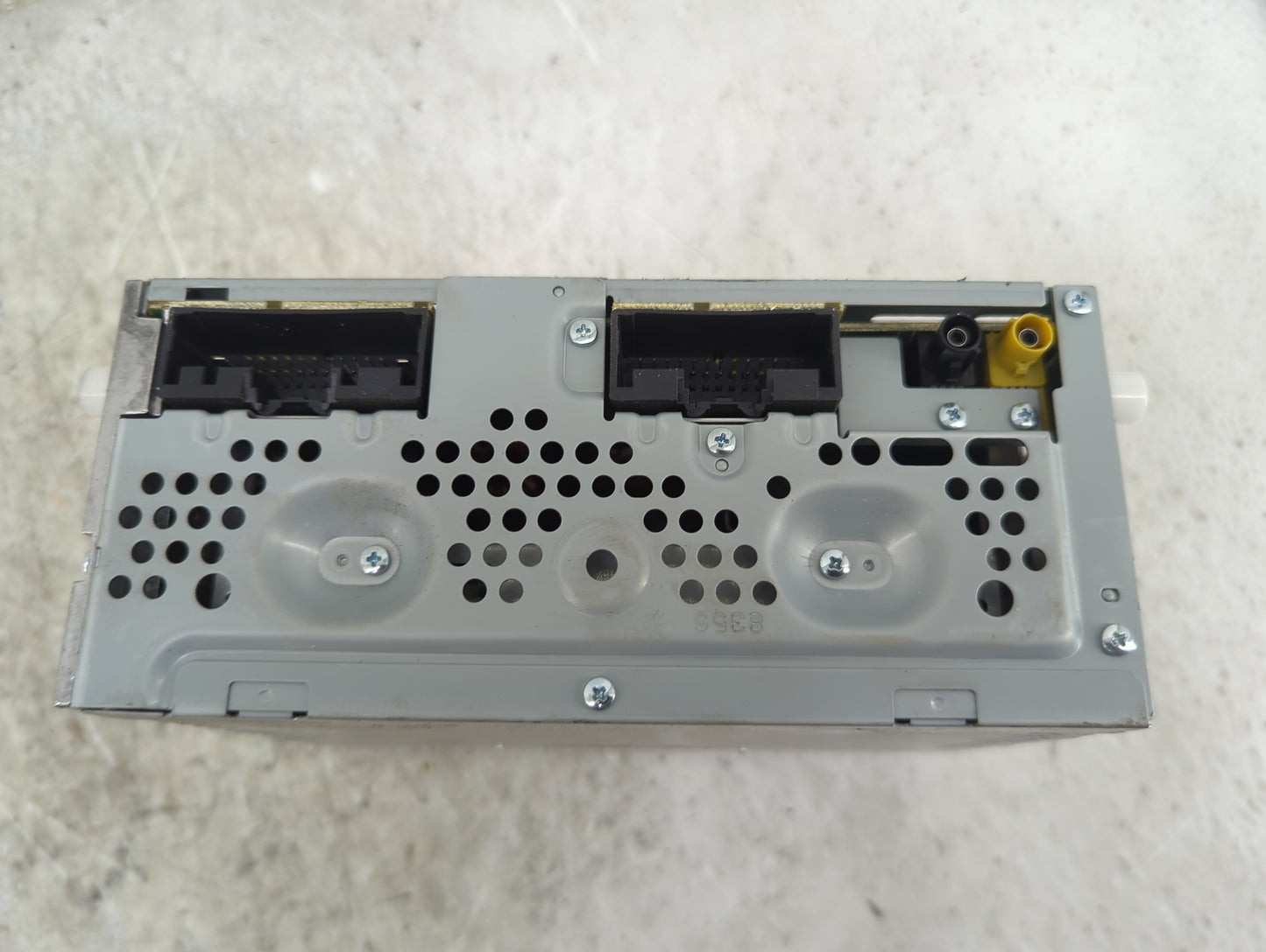 2016-2020 Ford Fusion Radio AM FM Cd Player Receiver Replacement P/N:CQ-FJ25E4UMC FCQFJ25E4C411293 Fits OEM Used Auto Parts 