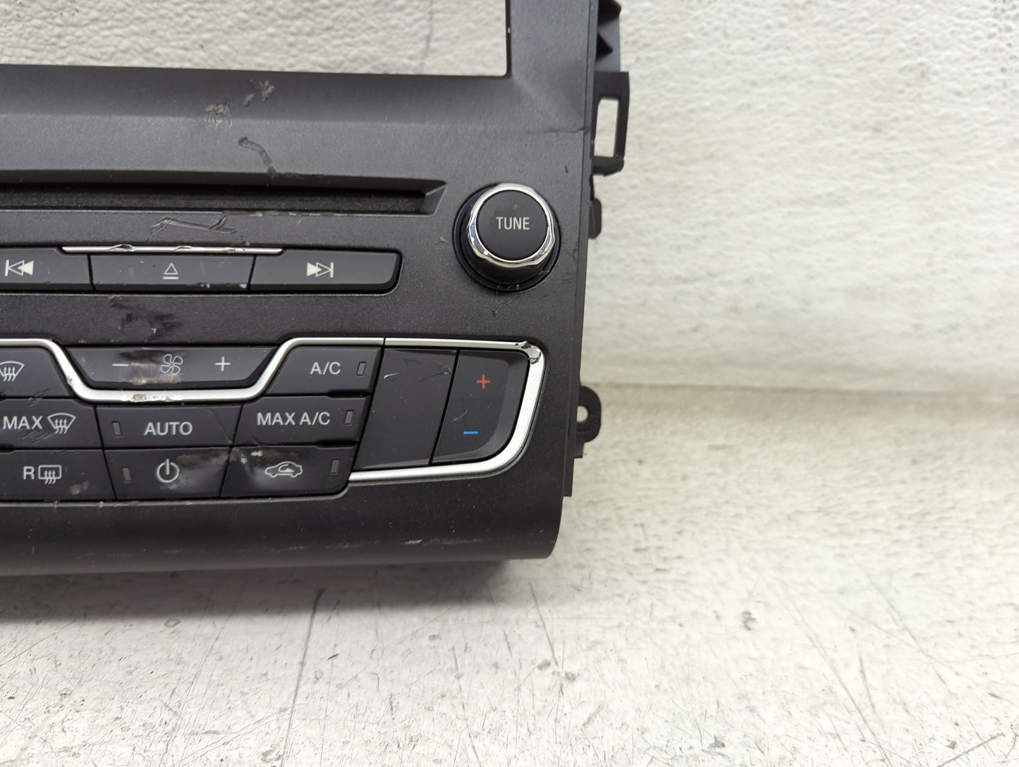 2017-2020 Ford Fusion Radio Control Panel 1492779 - Oemusedautoparts1.com