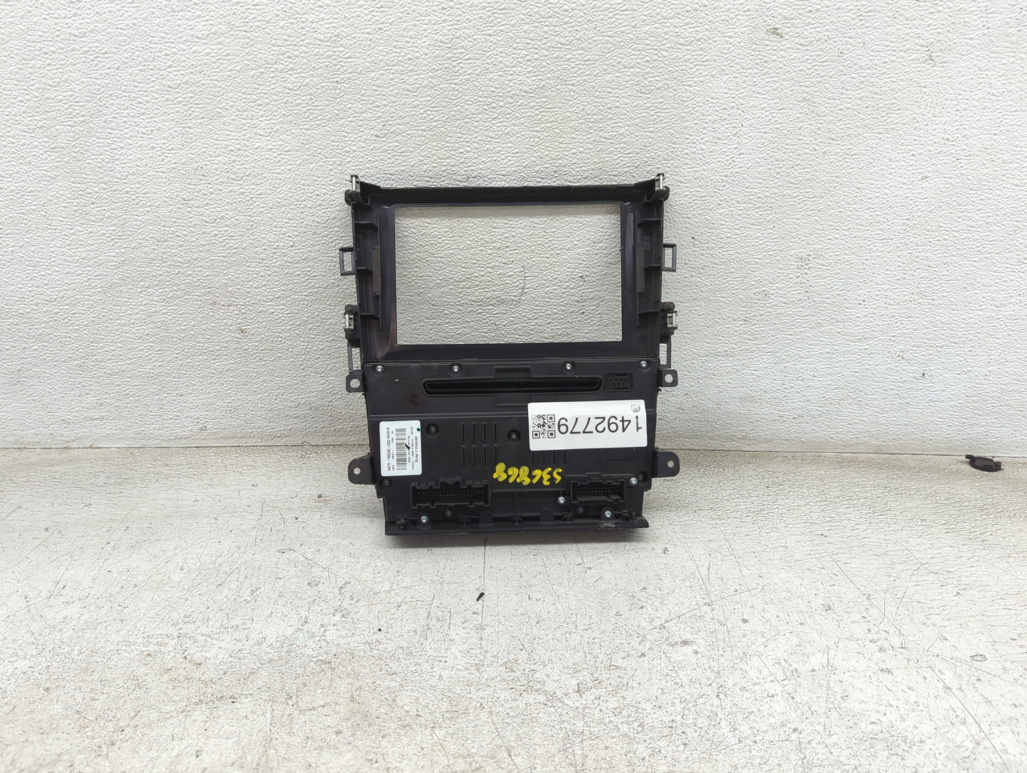 2017-2020 Ford Fusion Radio Control Panel 1492779 - Oemusedautoparts1.com