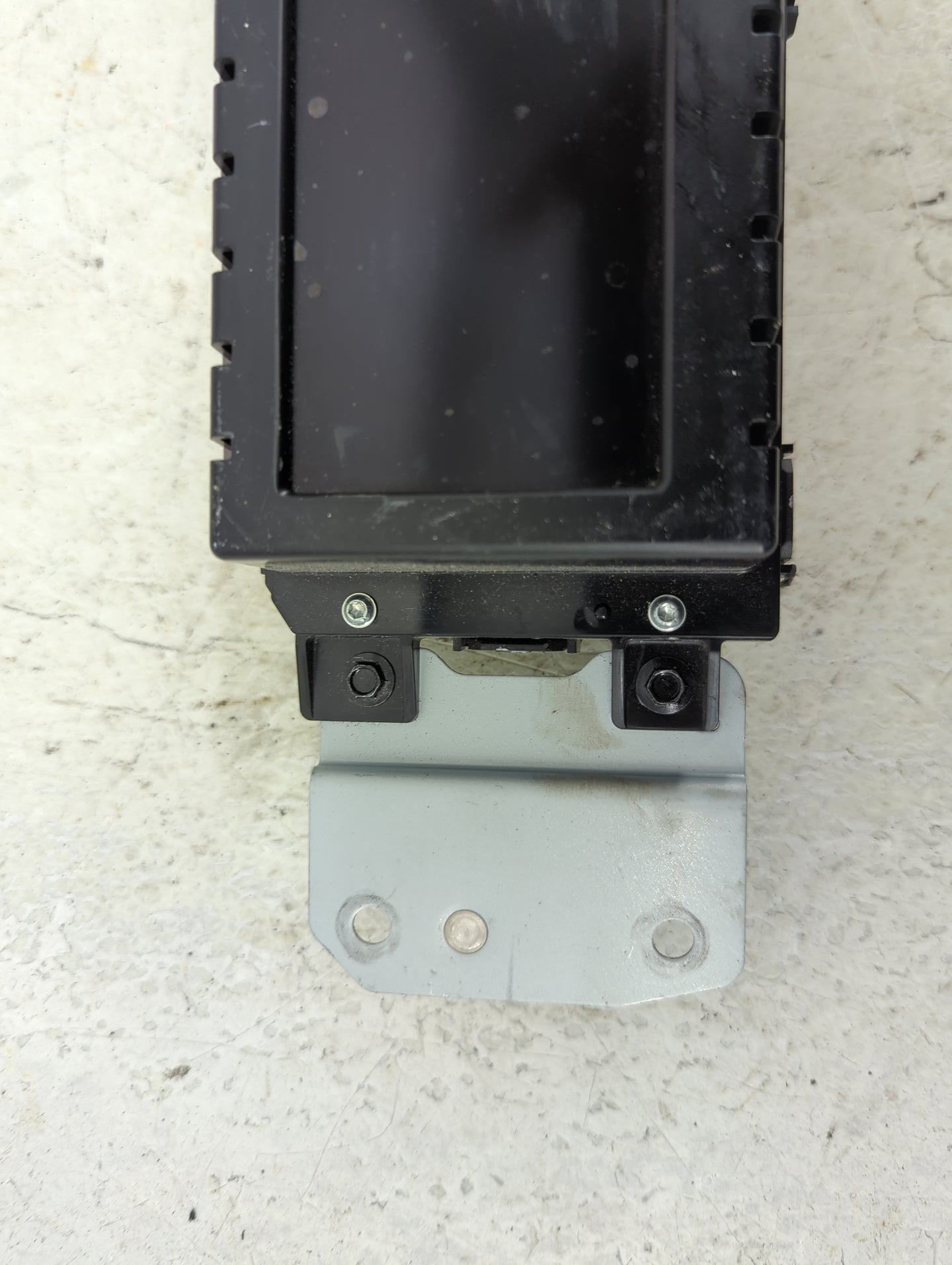 2017-2020 Ford Fusion Information Display Screen 1494716 - Oemusedautoparts1.com