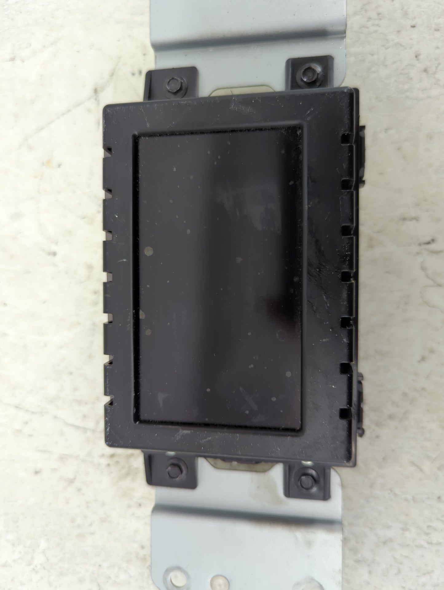 2017-2020 Ford Fusion Information Display Screen 1494716 - Oemusedautoparts1.com