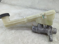 2017-2020 Ford Fusion Brake Master Cylinder 1516116 - Oemusedautoparts1.com