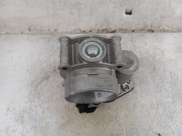 2013-2020 Ford Fusion Throttle Body P/N:DS7E-9F991-AJ Fits Fits 2013 2014 2015 2016 2017 2018 2019 2020 2021 2022 OEM Used Auto Parts