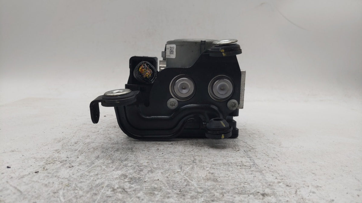 2017-2018 Ford Fusion Anti-Lock Brake ABS Pump Module Actuator OEM P/N:HG9C-2B373-AH HG9C-2B373-CF Fits Fits 2017 2018 OEM U