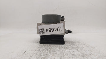 2017-2018 Ford Fusion ABS Pump Control Module Replacement P/N:HG9C-2B373-AH HG9C-2B373-CF, HG9C-2C219-MF Fits Fits 2017 2018 OEM Used Auto Parts