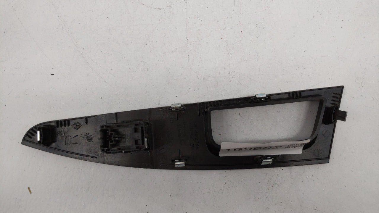 2018 Ford Fusion Passeneger Right Rear Power Window Switch Ds73-14a567-ad - Oemusedautoparts1.com