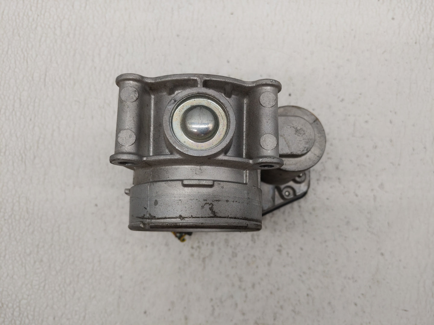2013-2019 Ford Fusion Throttle Body P/N:DS7E-9F991-AK DS7E-9F991-AD Fits Fits 2013 2014 2015 2016 2017 2018 2019 2020 OEM Us