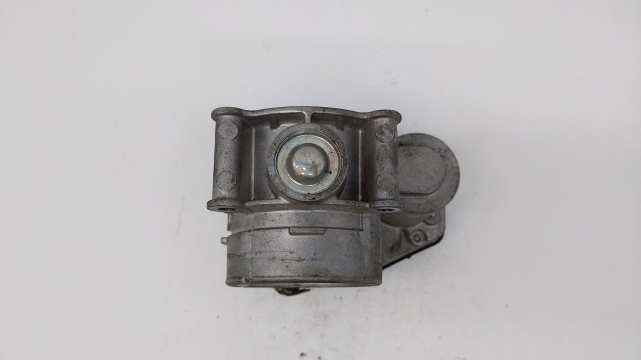 2013-2019 Ford Fusion Throttle Body P/N:DS7E-9F991-AK DS7E-9F991-AD Fits Fits 2013 2014 2015 2016 2017 2018 2019 2020 OEM Us