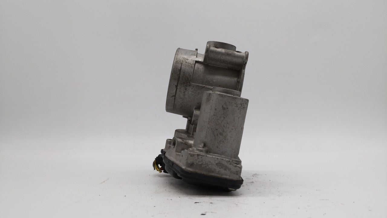 2013-2019 Ford Fusion Throttle Body P/N:DS7E-9F991-AK DS7E-9F991-AD Fits Fits 2013 2014 2015 2016 2017 2018 2019 2020 OEM Us