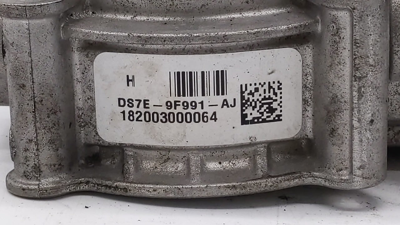 2013-2019 Ford Fusion Throttle Body P/N:DS7E-9F991-AK DS7E-9F991-AD Fits Fits 2013 2014 2015 2016 2017 2018 2019 2020 OEM Us