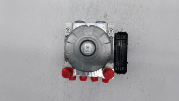 2017-2018 Ford Fusion ABS Pump Control Module Replacement P/N:HG9C-2B373-BG HG9C-2C219-LG, HG9C-2B373-BH Fits Fits 2017 2018 OEM Used Auto Parts