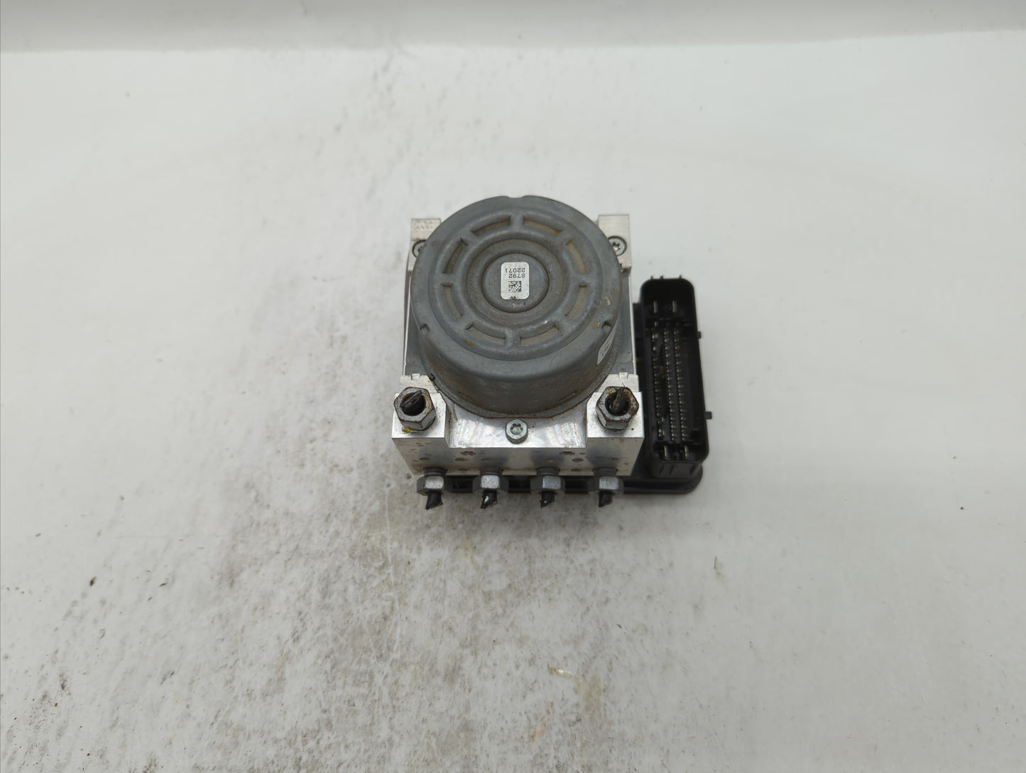 2017-2018 Ford Fusion ABS Pump Control Module Replacement P/N:HG9C-2B373-AH HG9C-2B373-CF, HG9C-2C219-MF Fits Fits 2017 2018