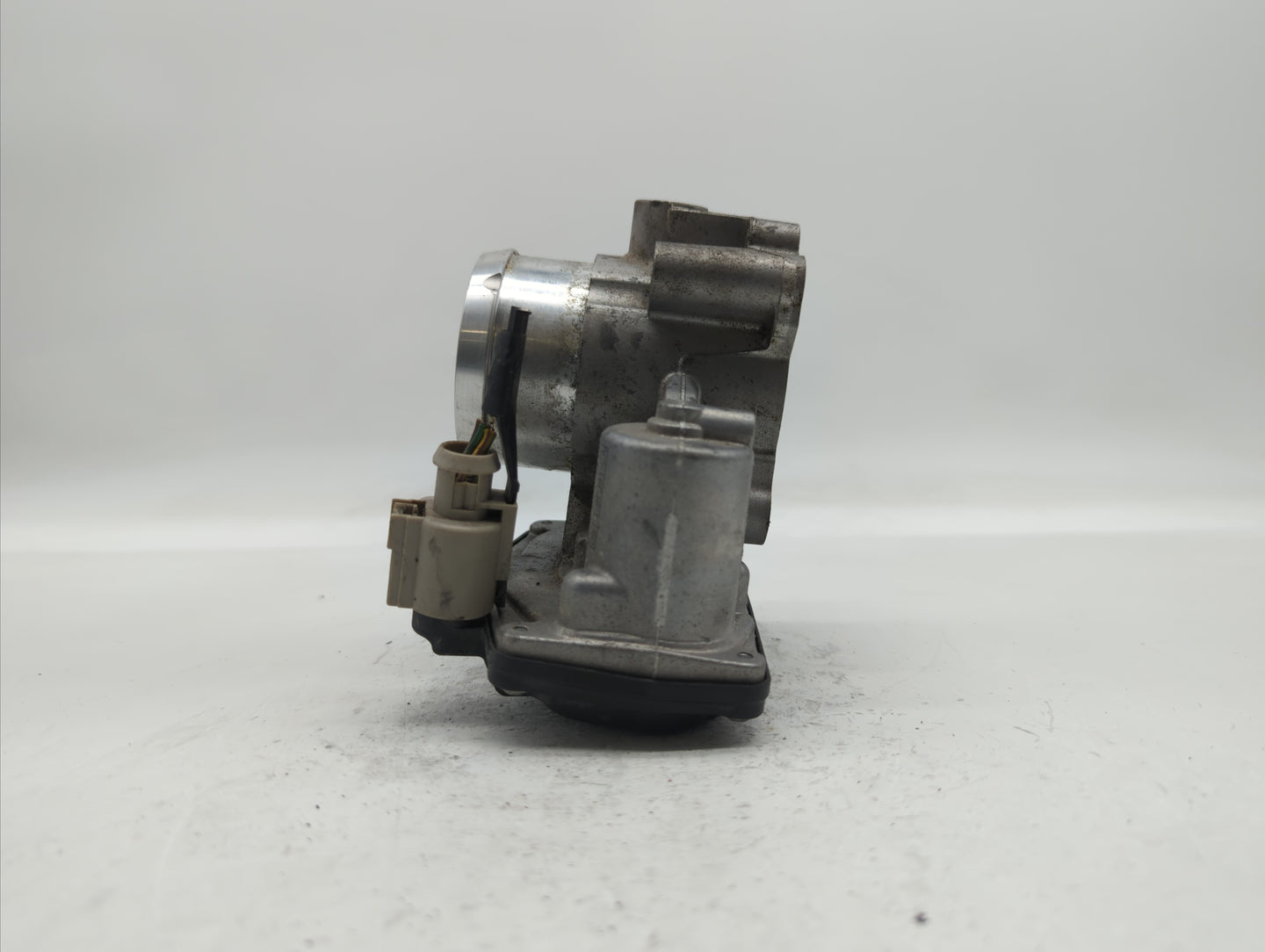 2014-2019 Ford Fusion Throttle Body P/N:DS7G-9F991-BB DS7G-9E991-BB, DS7G-9F991-CA Fits Fits 2014 2015 2016 2017 2018 2019 O