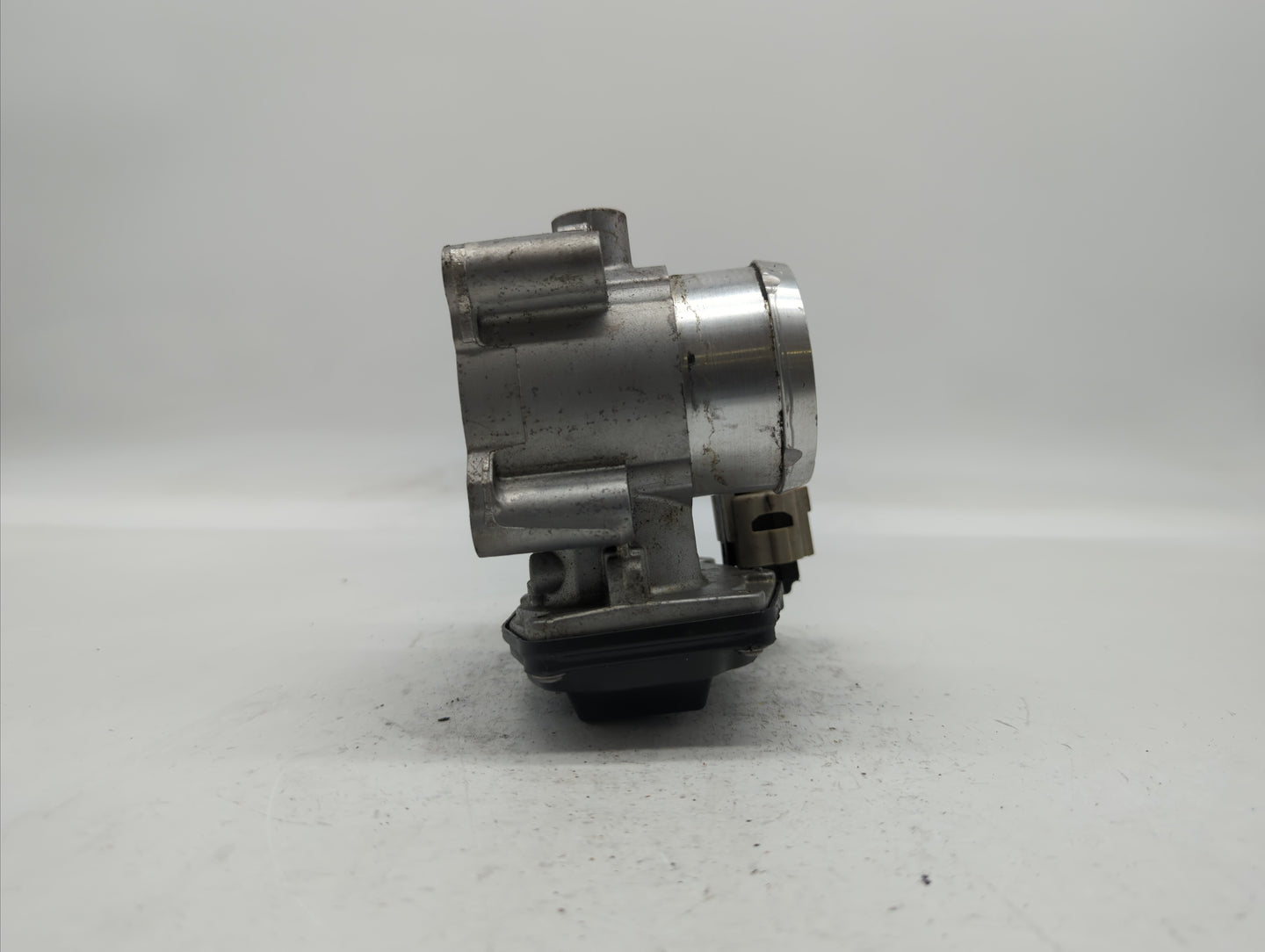 2014-2019 Ford Fusion Throttle Body P/N:DS7G-9F991-BB DS7G-9E991-BB, DS7G-9F991-CA Fits Fits 2014 2015 2016 2017 2018 2019 O