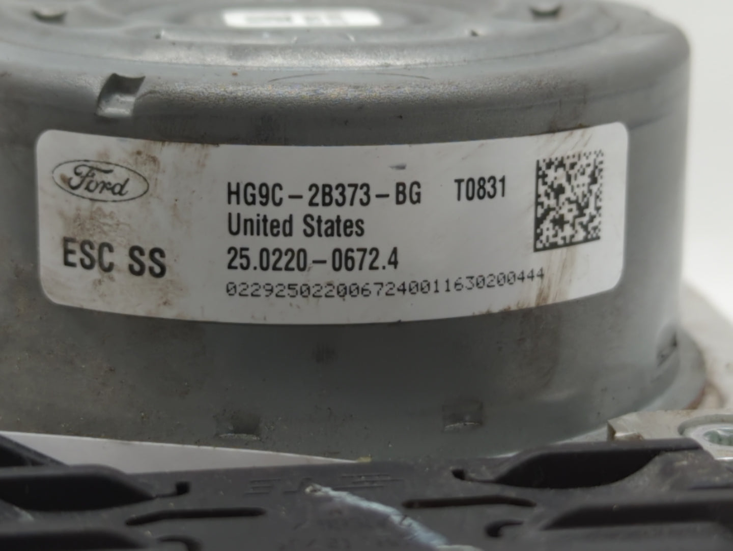 2017-2018 Ford Fusion ABS Pump Control Module Replacement P/N:HG9C-2B373-BG HG9C-2C219-LG, HG9C-2B373-BH Fits Fits 2017 2018