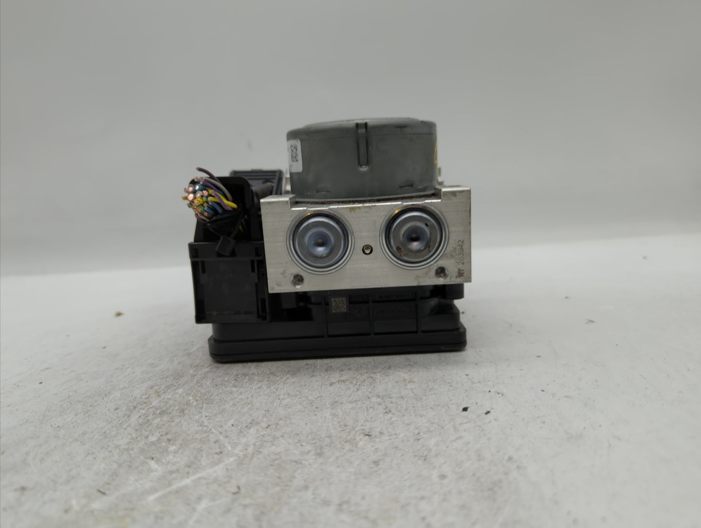 2017-2018 Ford Fusion ABS Pump Control Module Replacement P/N:HG9C-2B373-BG HG9C-2C219-LG, HG9C-2B373-BH Fits Fits 2017 2018