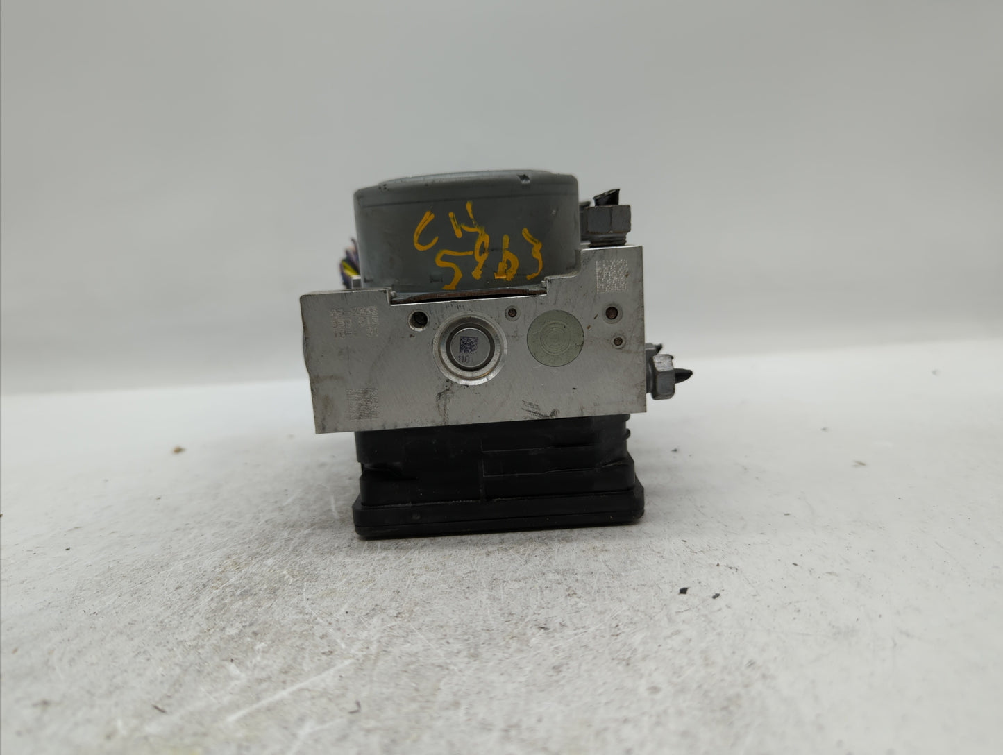 2017-2018 Ford Fusion ABS Pump Control Module Replacement P/N:HG9C-2B373-BG HG9C-2C219-LG, HG9C-2B373-BH Fits Fits 2017 2018