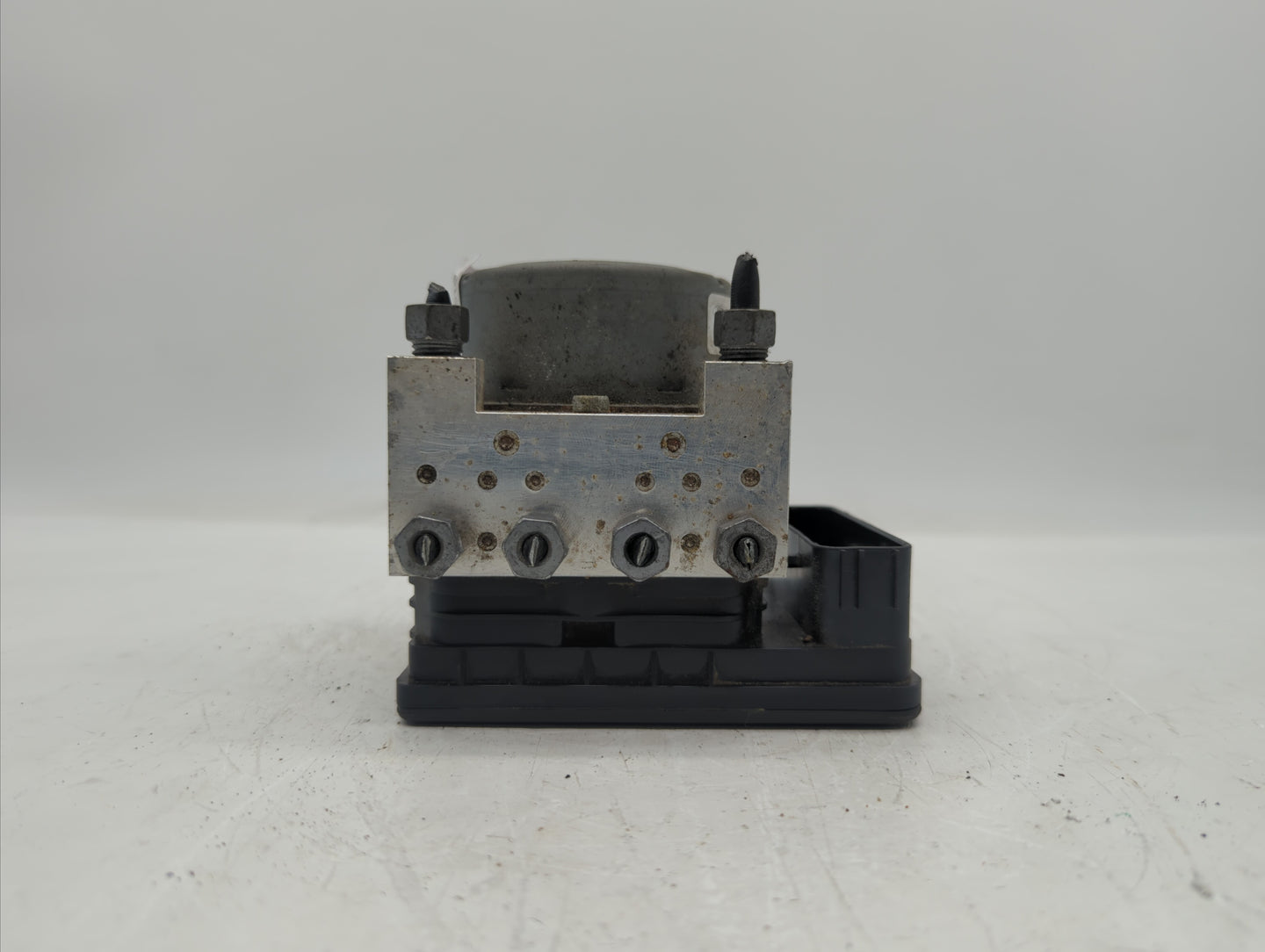 2017-2018 Ford Fusion ABS Pump Control Module Replacement P/N:HG9C-2B373-AH HG9C-2B373-CF, HG9C-2C219-MF Fits Fits 2017 2018