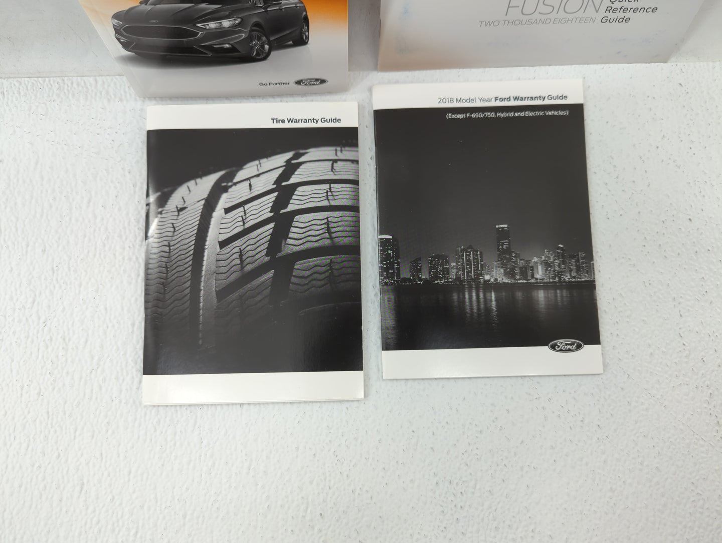 2018 Ford Fusion Owners Manual Book Guide P/N:JE5J19A321 AB OEM Used Auto Parts - Oemusedautoparts1.com