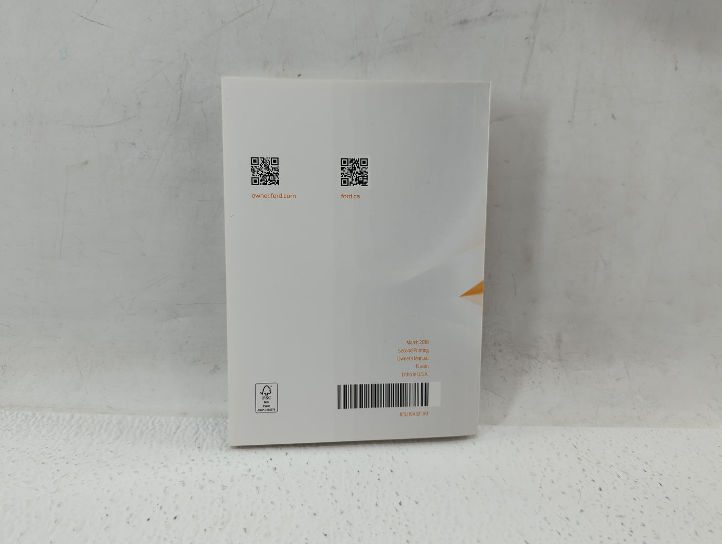 2018 Ford Fusion Owners Manual Book Guide P/N:JE5J19A321 AB OEM Used Auto Parts - Oemusedautoparts1.com