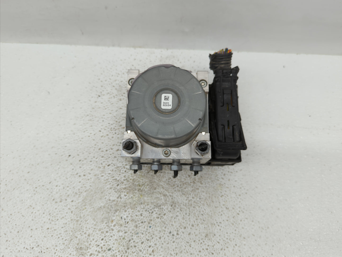 2017-2018 Ford Fusion ABS Pump Control Module Replacement P/N:HG9C-2B373-AH HG9C-2B373-CF, HG9C-2C219-MF Fits Fits 2017 2018