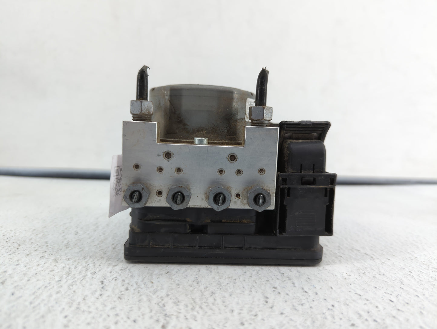 2017-2018 Ford Fusion ABS Pump Control Module Replacement P/N:HG9C-2B373-AH HG9C-2B373-CF, HG9C-2C219-MF Fits Fits 2017 2018