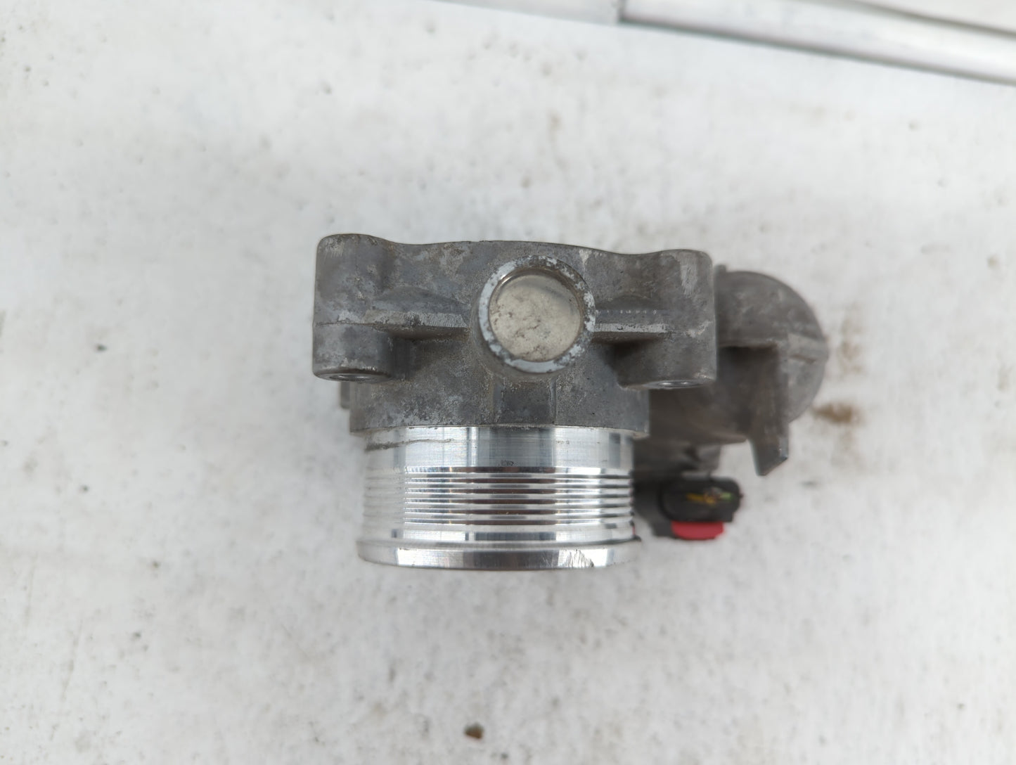 2014-2019 Ford Fusion Throttle Body P/N:0 280 750 566 DS7E-9F991-BB Fits Fits 2014 2015 2016 2017 2018 2019 OEM Used Auto Pa