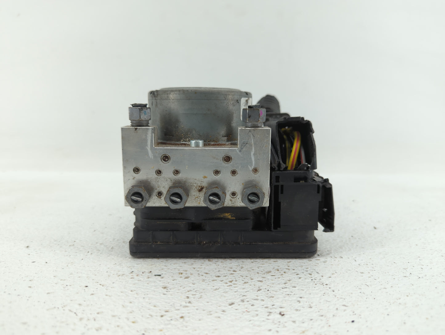 2017-2018 Ford Fusion ABS Pump Control Module Replacement P/N:HG9C-2B373-BG HG9C-2C219-LG, HG9C-2B373-BH Fits Fits 2017 2018