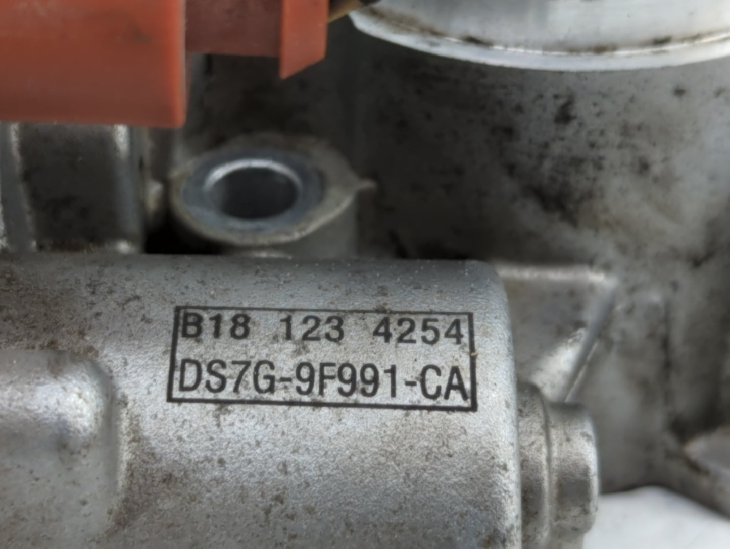 2014-2019 Ford Fusion Throttle Body P/N:50989011 DS7G-9F991-BB, DS7G-9E991-BB Fits Fits 2014 2015 2016 2017 2018 2019 OEM Us