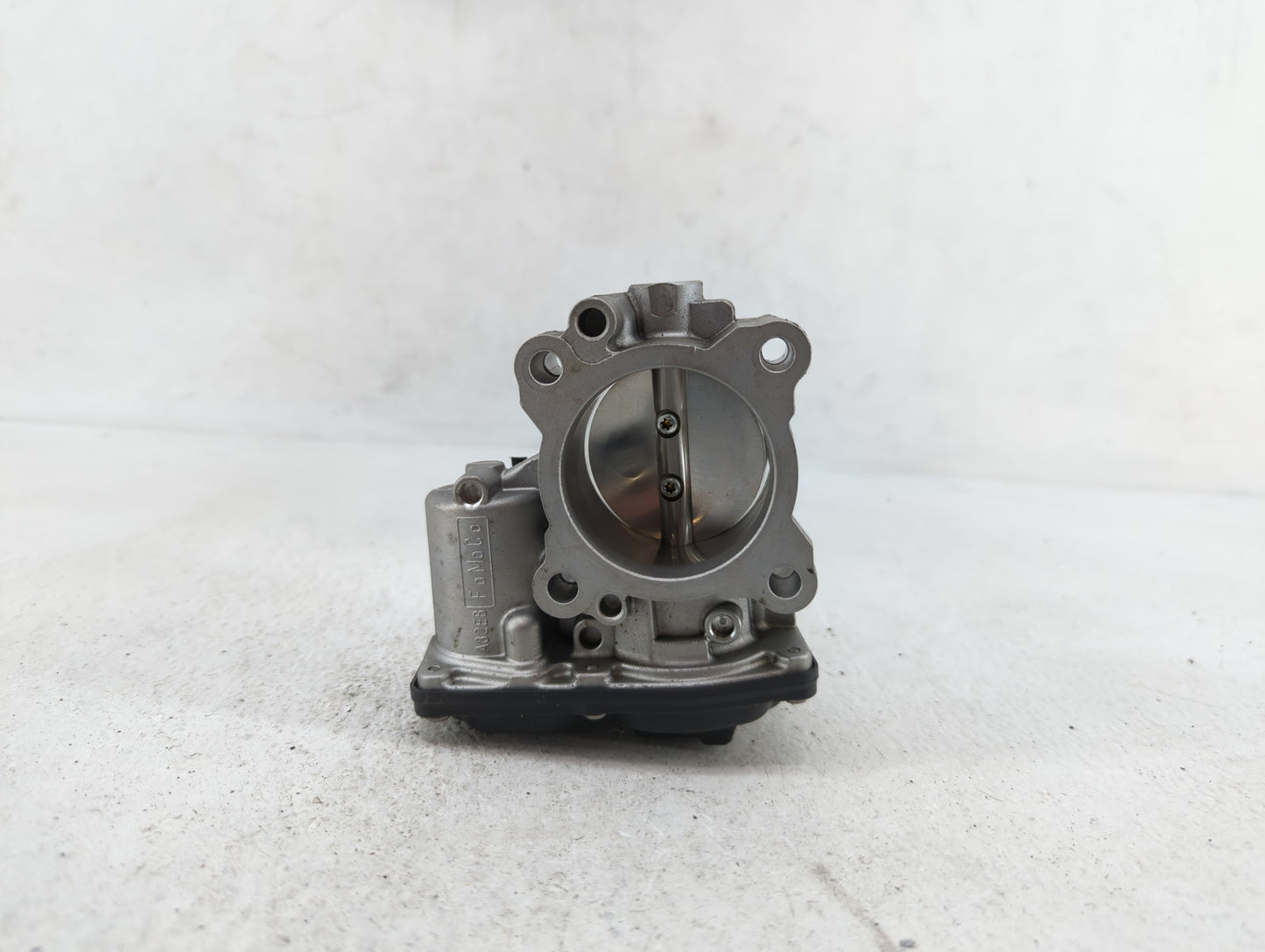 2014-2019 Ford Fusion Throttle Body P/N:DS7G-9F991-CA Fits Fits 2014 2015 2016 2017 2018 2019 OEM Used Auto Parts - Oemuseda