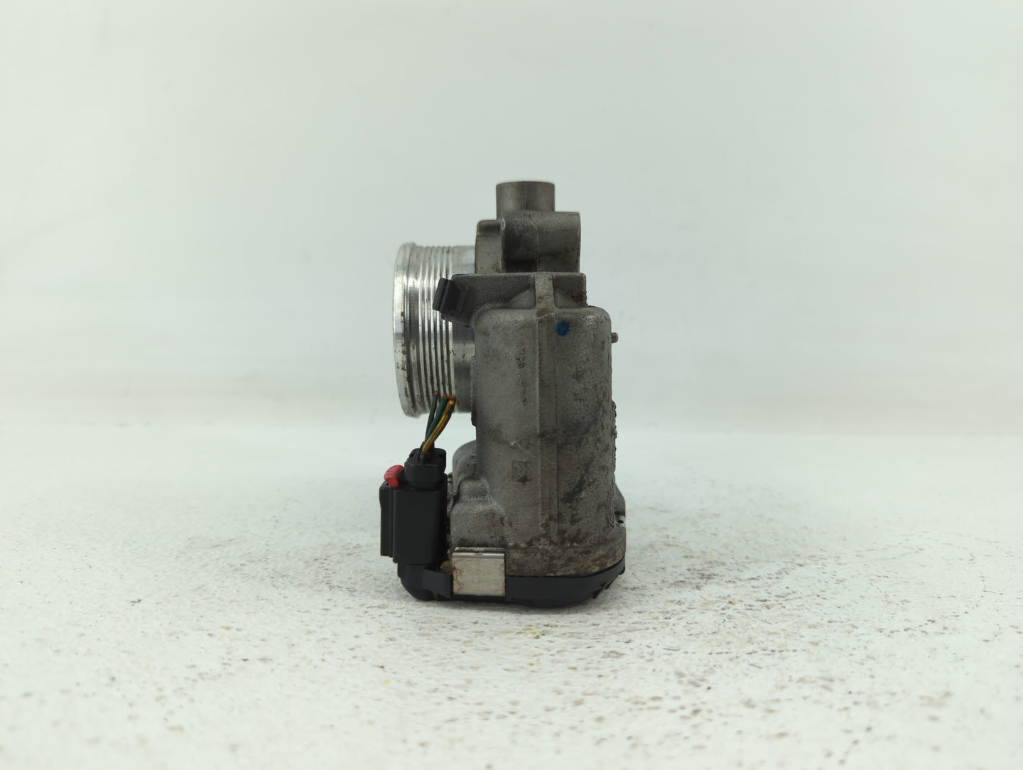 2014-2020 Ford Fusion Throttle Body P/N:DS7E-9F991-BB Fits Fits 2014 2015 2016 2017 2018 2019 2020 2021 2022 OEM Used Auto P