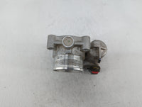 2014-2020 Ford Fusion Throttle Body P/N:DS7E-9F991-BB Fits Fits 2014 2015 2016 2017 2018 2019 2020 2021 2022 OEM Used Auto P