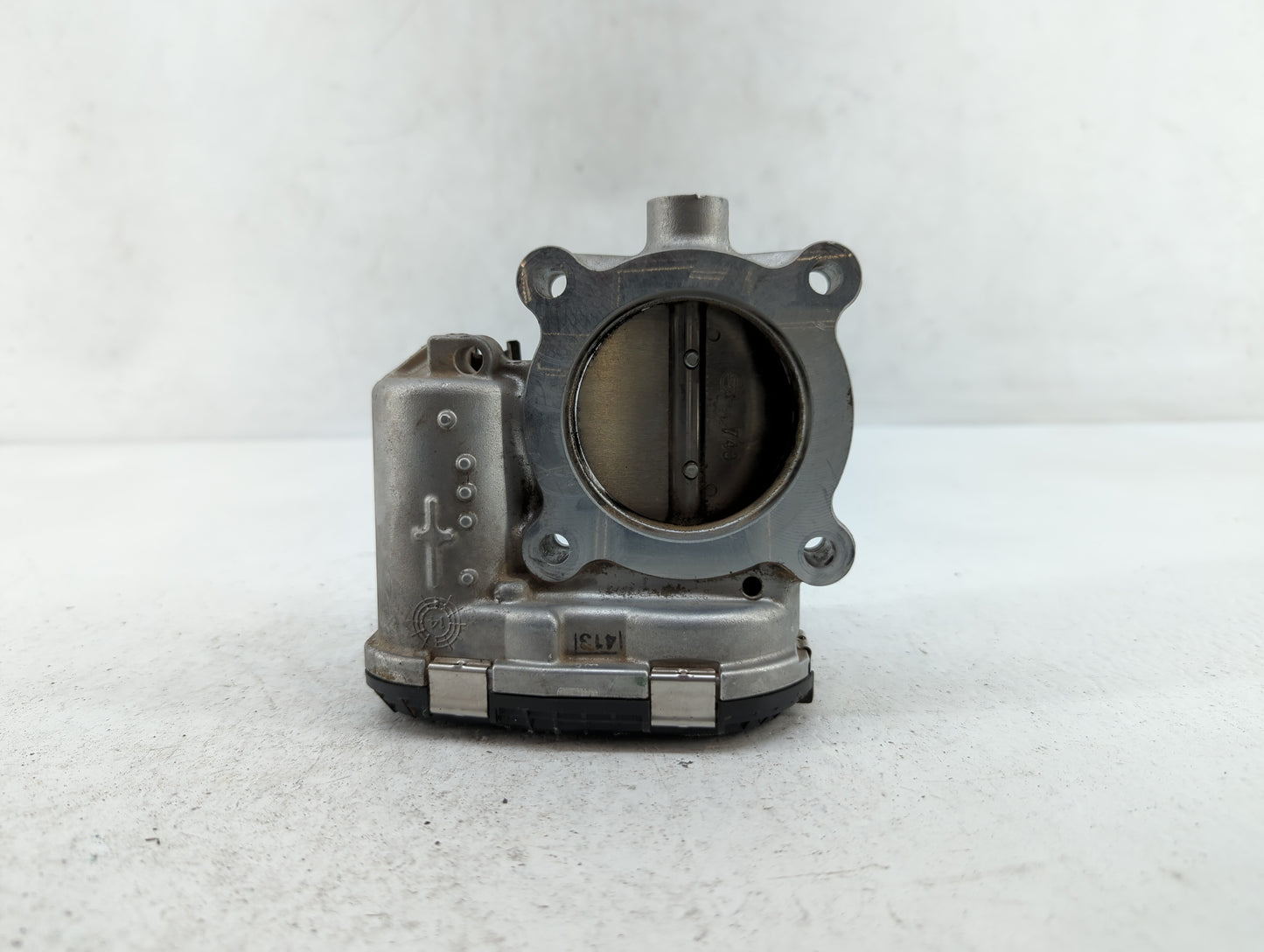 2014-2020 Ford Fusion Throttle Body P/N:DS7E-9F991-BB Fits Fits 2014 2015 2016 2017 2018 2019 2020 2021 2022 OEM Used Auto P