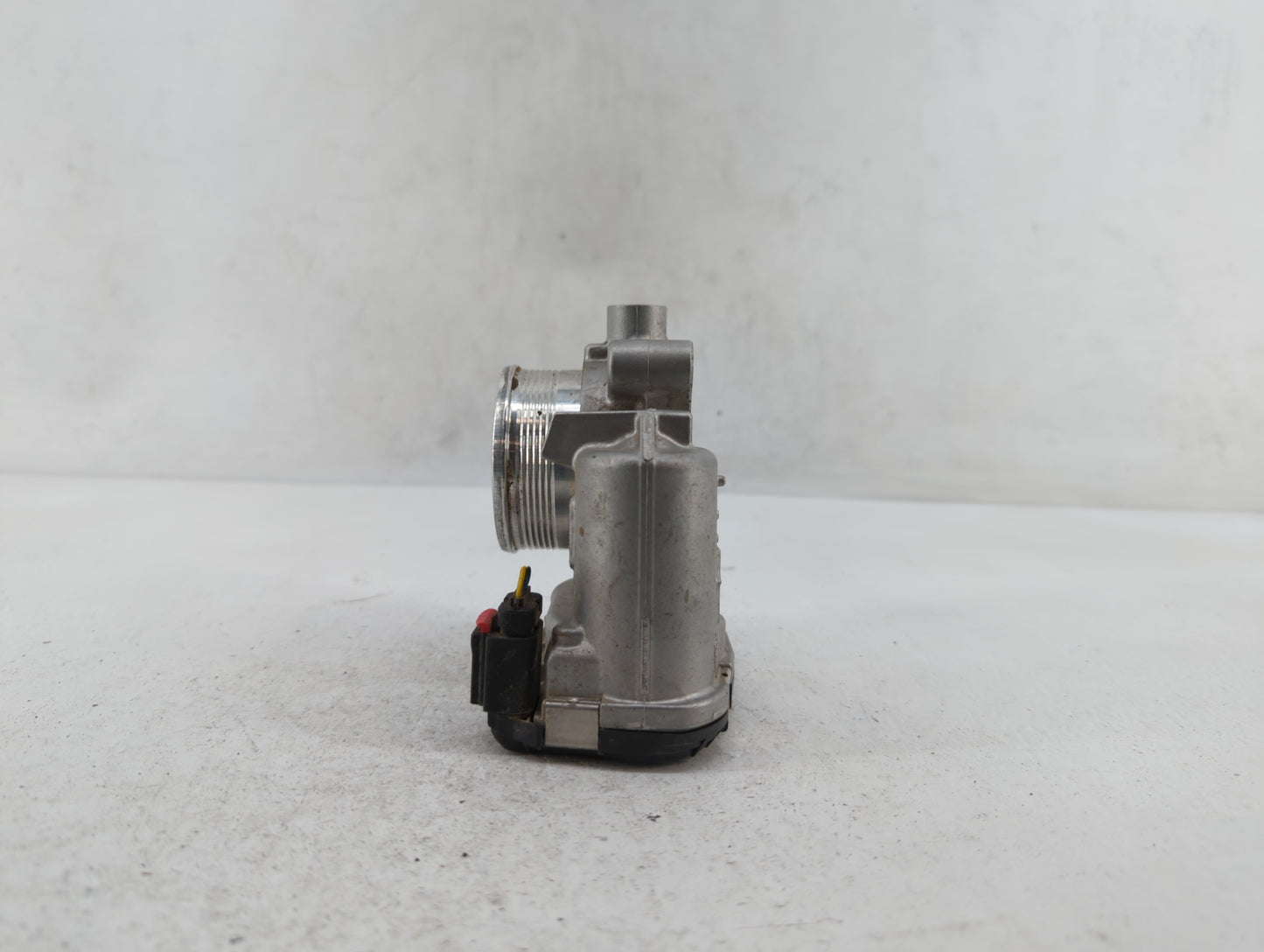 2014-2020 Ford Fusion Throttle Body P/N:DS7E-9F991-BB Fits Fits 2014 2015 2016 2017 2018 2019 2020 2021 2022 OEM Used Auto P