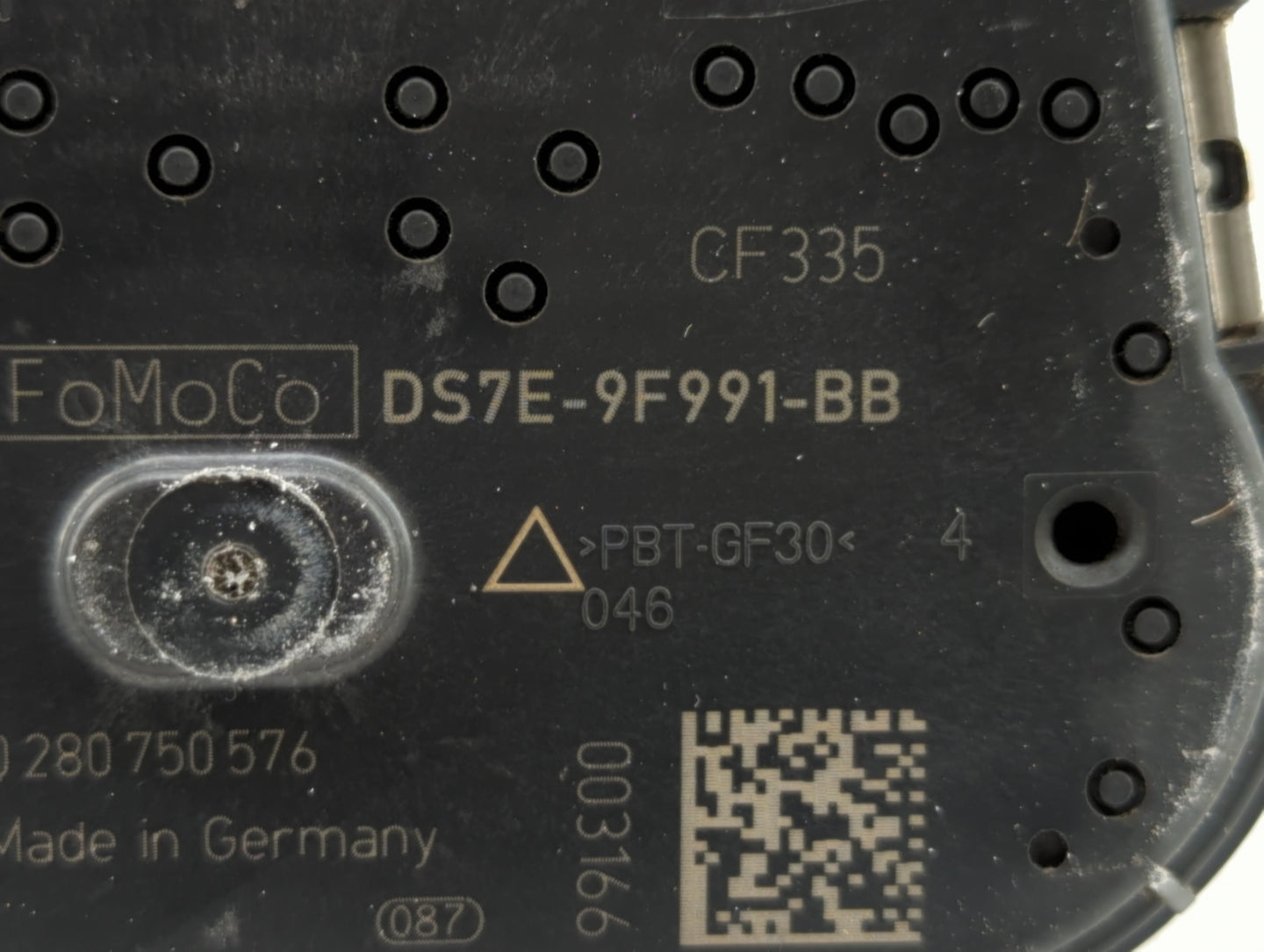 2014-2020 Ford Fusion Throttle Body P/N:DS7E-9F991-BB Fits Fits 2014 2015 2016 2017 2018 2019 2020 2021 2022 OEM Used Auto P