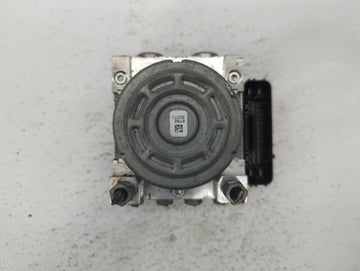2017-2018 Ford Fusion ABS Pump Control Module Replacement P/N:HG9C-2B373-BG HG9C-2C219-LG, HG9C-2B373-BH Fits Fits 2017 2018 OEM Used Auto Parts