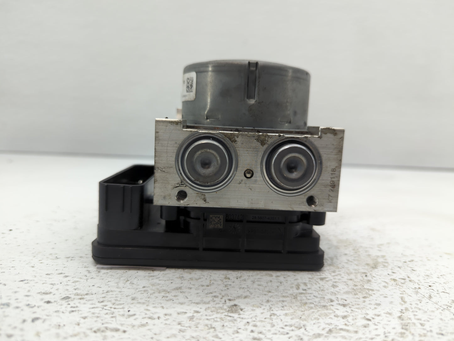 2017-2018 Ford Fusion ABS Pump Control Module Replacement P/N:HG9C-2B373-BG HG9C-2C219-LG, HG9C-2B373-BH Fits Fits 2017 2018