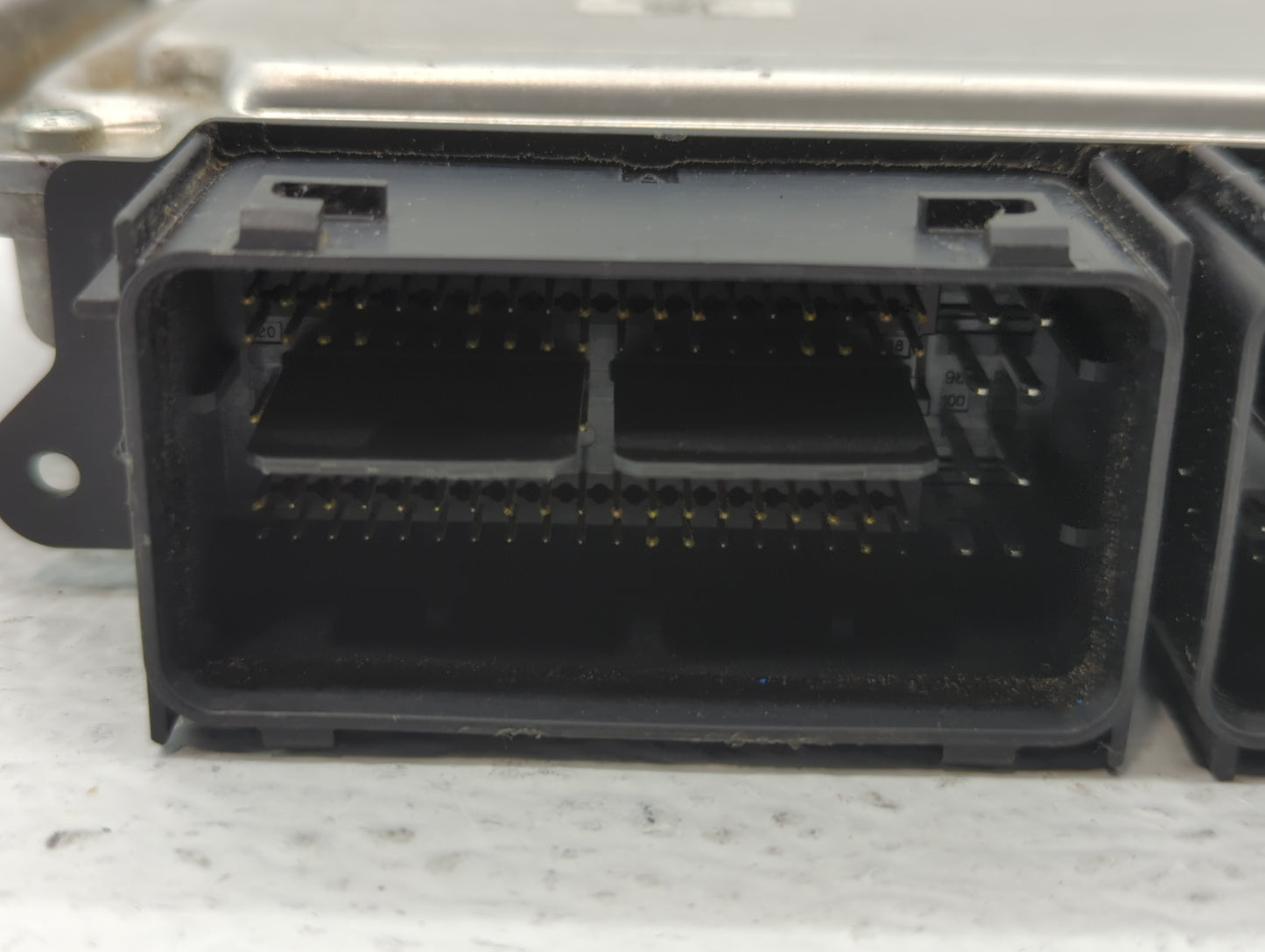 2017-2019 Ford Fusion PCM Engine Control Computer ECU ECM PCU OEM P/N:KS7A-12A650-BCA HS7A-12A650-ABB Fits Fits 2017 2018 20