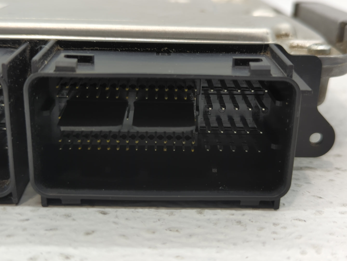 2017-2019 Ford Fusion PCM Engine Control Computer ECU ECM PCU OEM P/N:KS7A-12A650-BCA HS7A-12A650-ABB Fits Fits 2017 2018 20