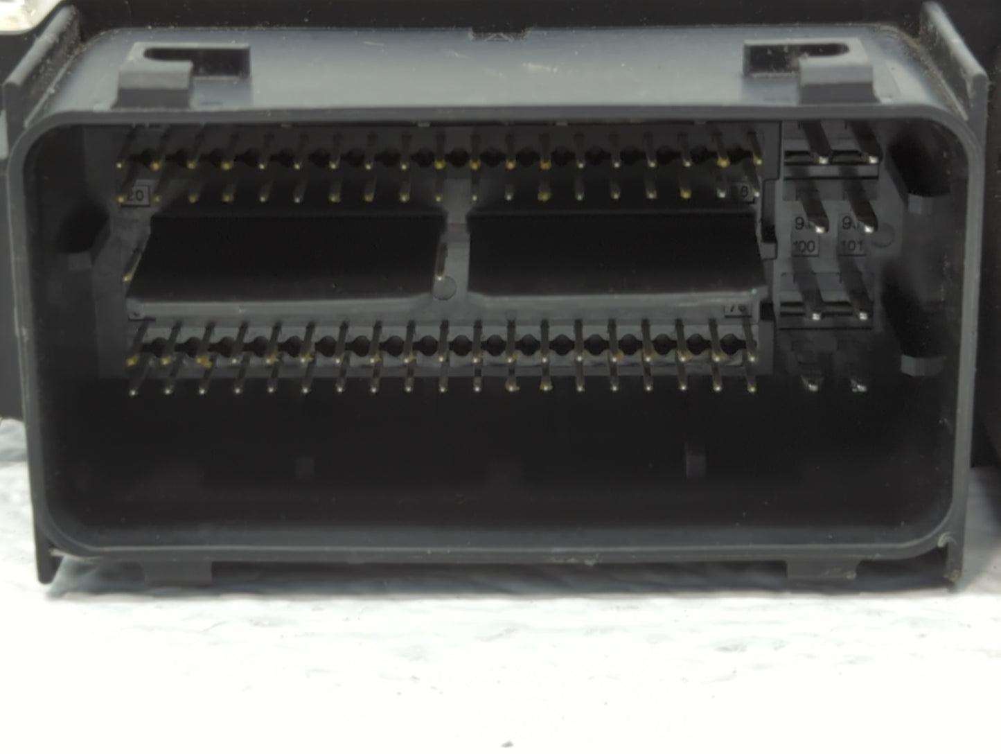 2017-2019 Ford Fusion PCM Engine Control Computer ECU ECM PCU OEM P/N:KS7A-12A650-BCA HS7A-12A650-ABB Fits Fits 2017 2018 20