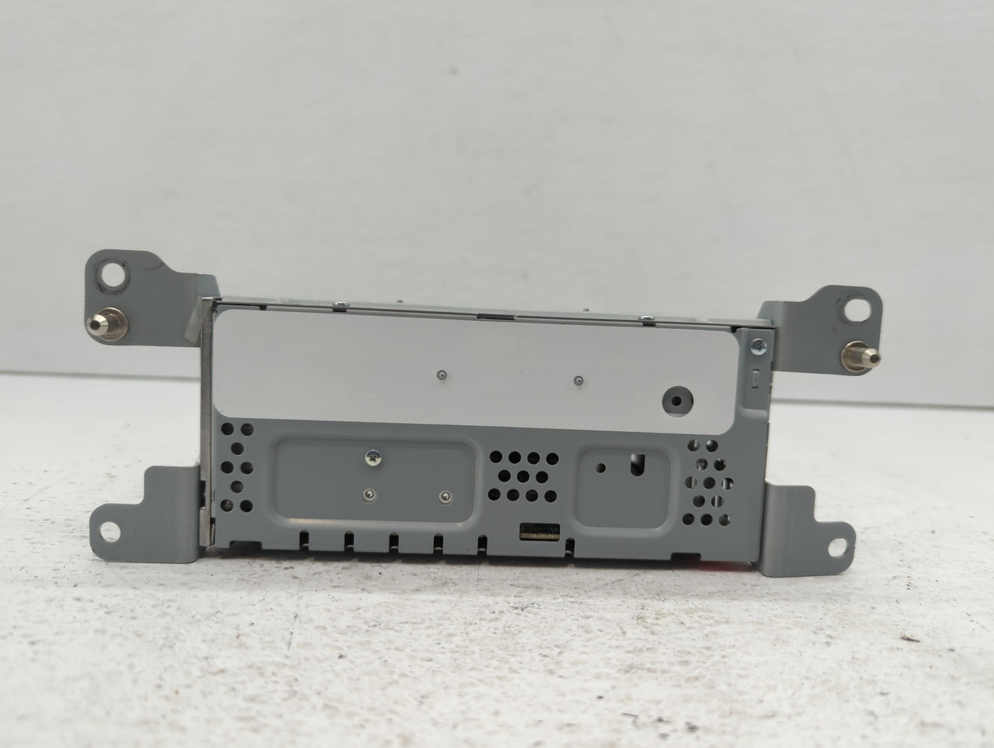 2017-2020 Ford Fusion Am Fm Cd Player Radio Receiver - Oemusedautoparts1.com