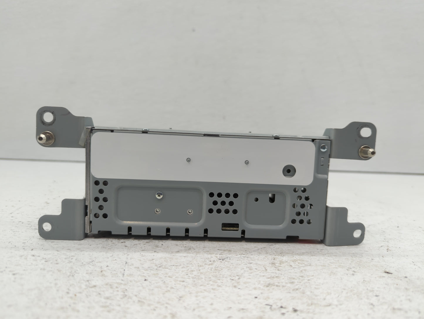2017-2020 Ford Fusion Am Fm Cd Player Radio Receiver - Oemusedautoparts1.com