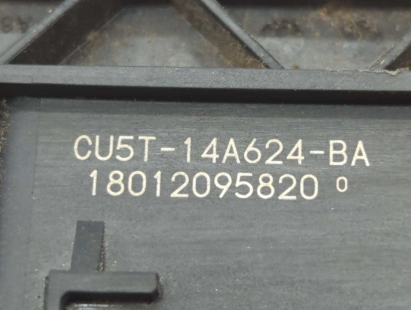 2017-2019 Ford Fusion PCM Engine Control Computer ECU ECM PCU OEM P/N:KS7A-12A650-BCA HS7A-12A650-ABB Fits Fits 2017 2018 20