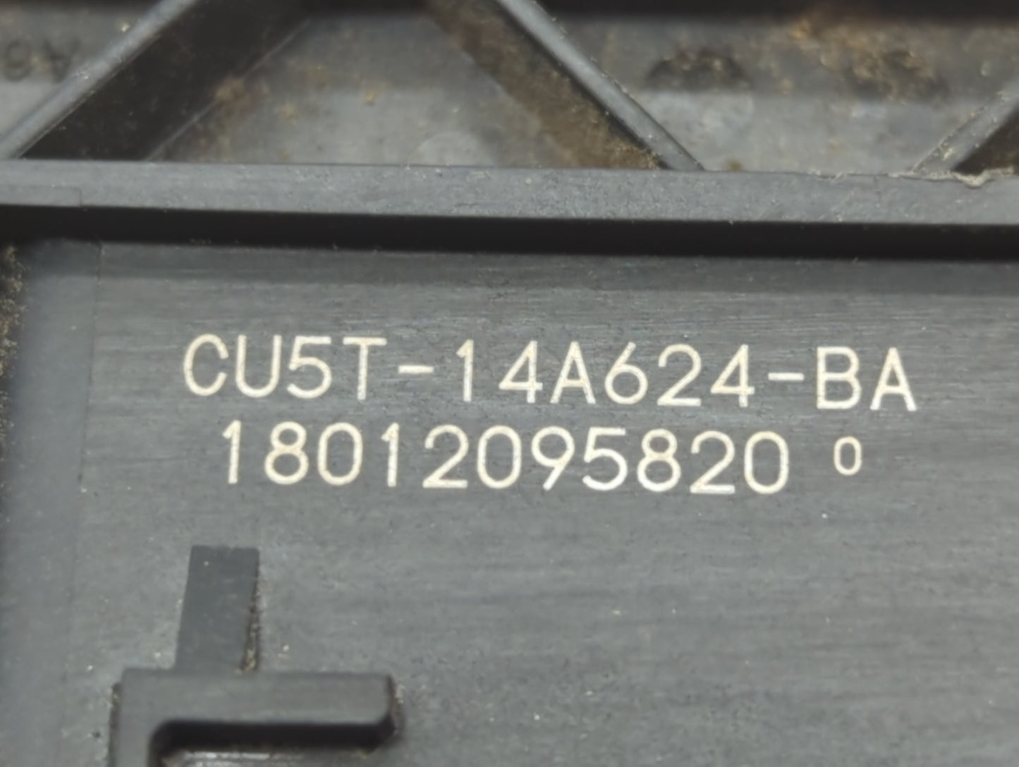 2017-2019 Ford Fusion PCM Engine Control Computer ECU ECM PCU OEM P/N:KS7A-12A650-BCA HS7A-12A650-ABB Fits Fits 2017 2018 20