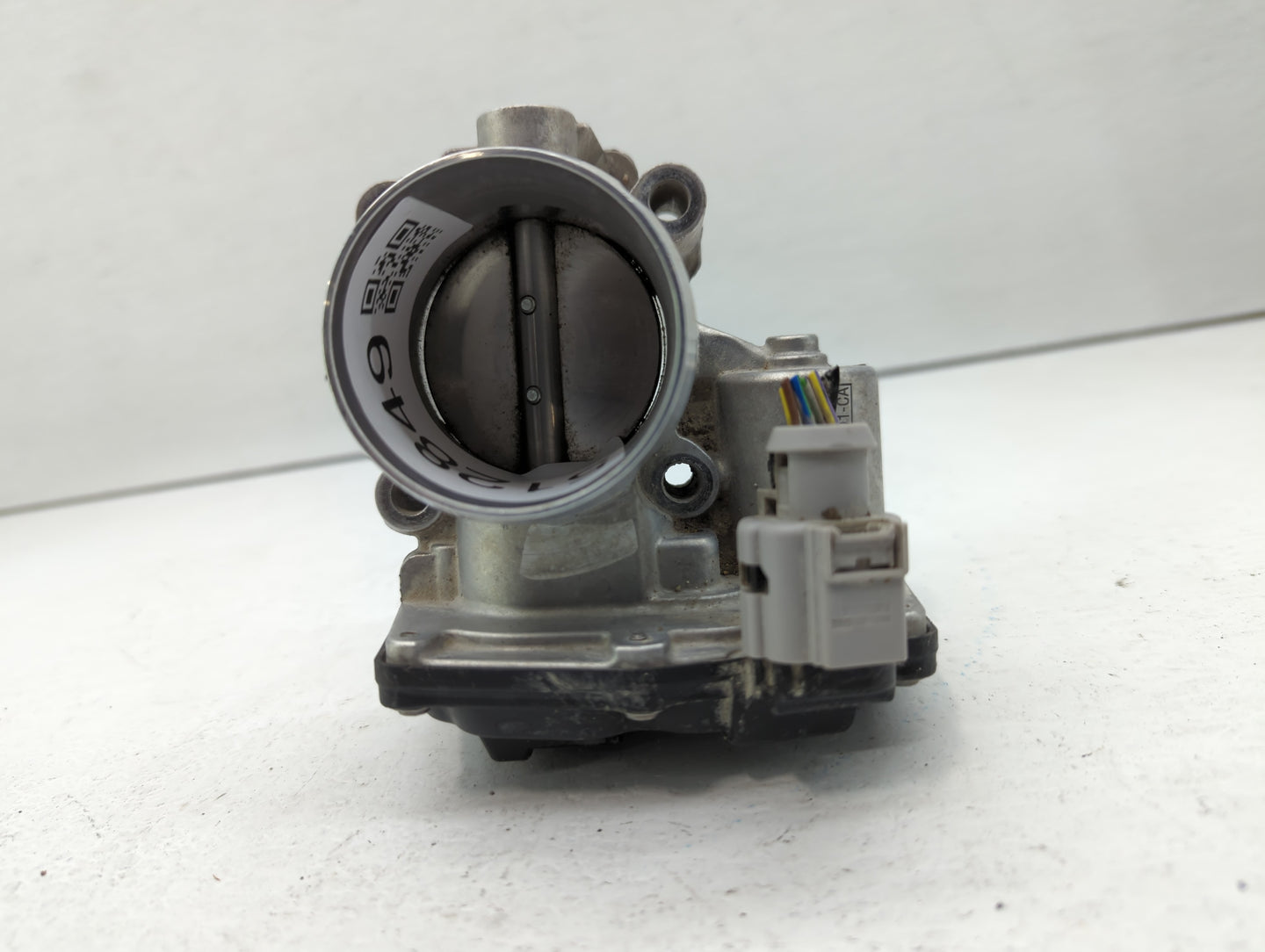 2014-2020 Ford Fusion Throttle Body P/N:DS7G-9F991-CA DS7G-9F991-BB Fits Fits 2014 2015 2016 2017 2018 2019 2020 OEM Used Au