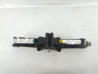 2018 Ford Fusion Spare Scissor Car Jack 514557 - Oemusedautoparts1.com