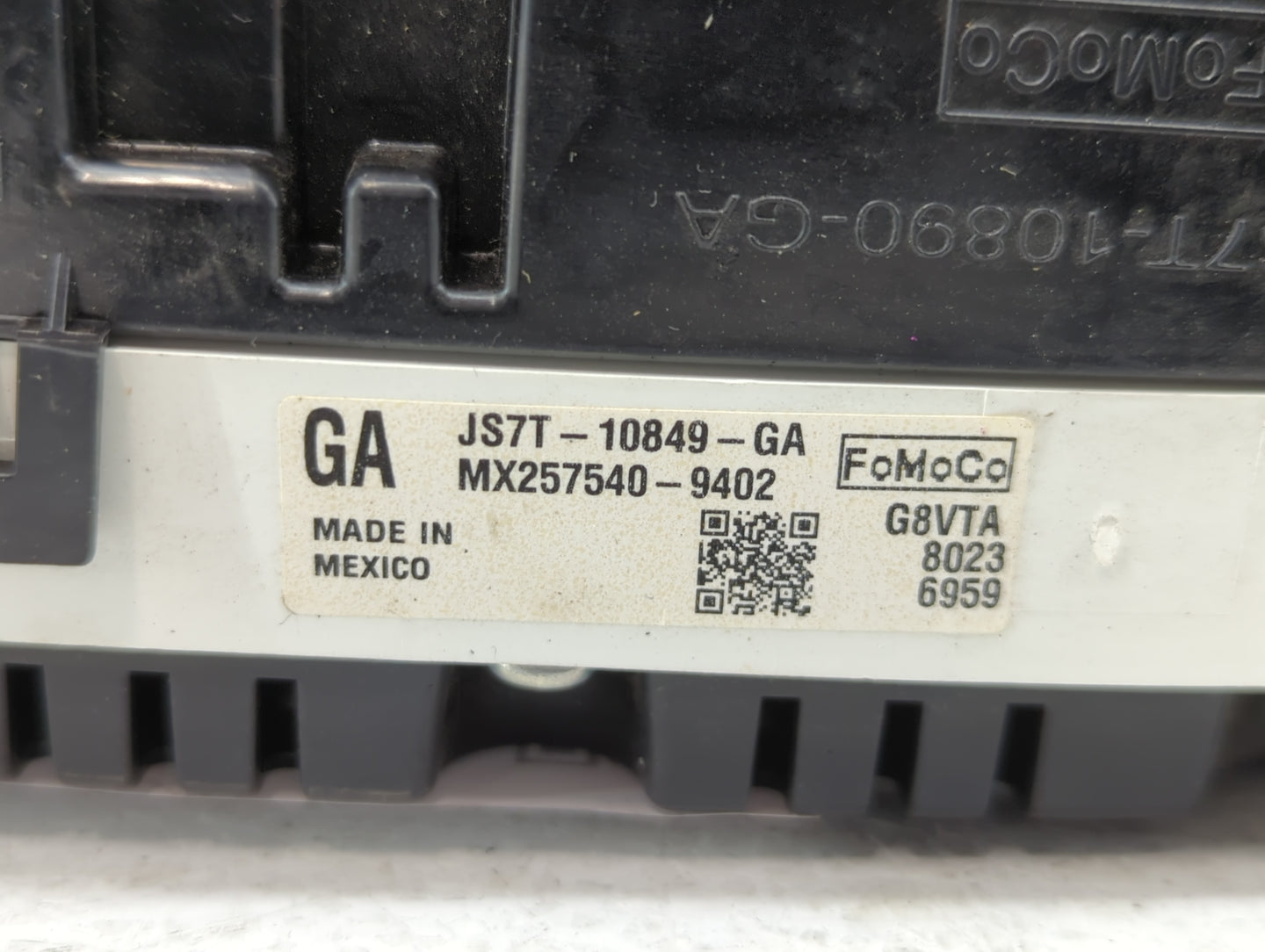 2018 Ford Fusion Instrument Cluster Speedometer Gauges P/N:JS7T-10849-GA Fits OEM Used Auto Parts - Oemusedautoparts1.com