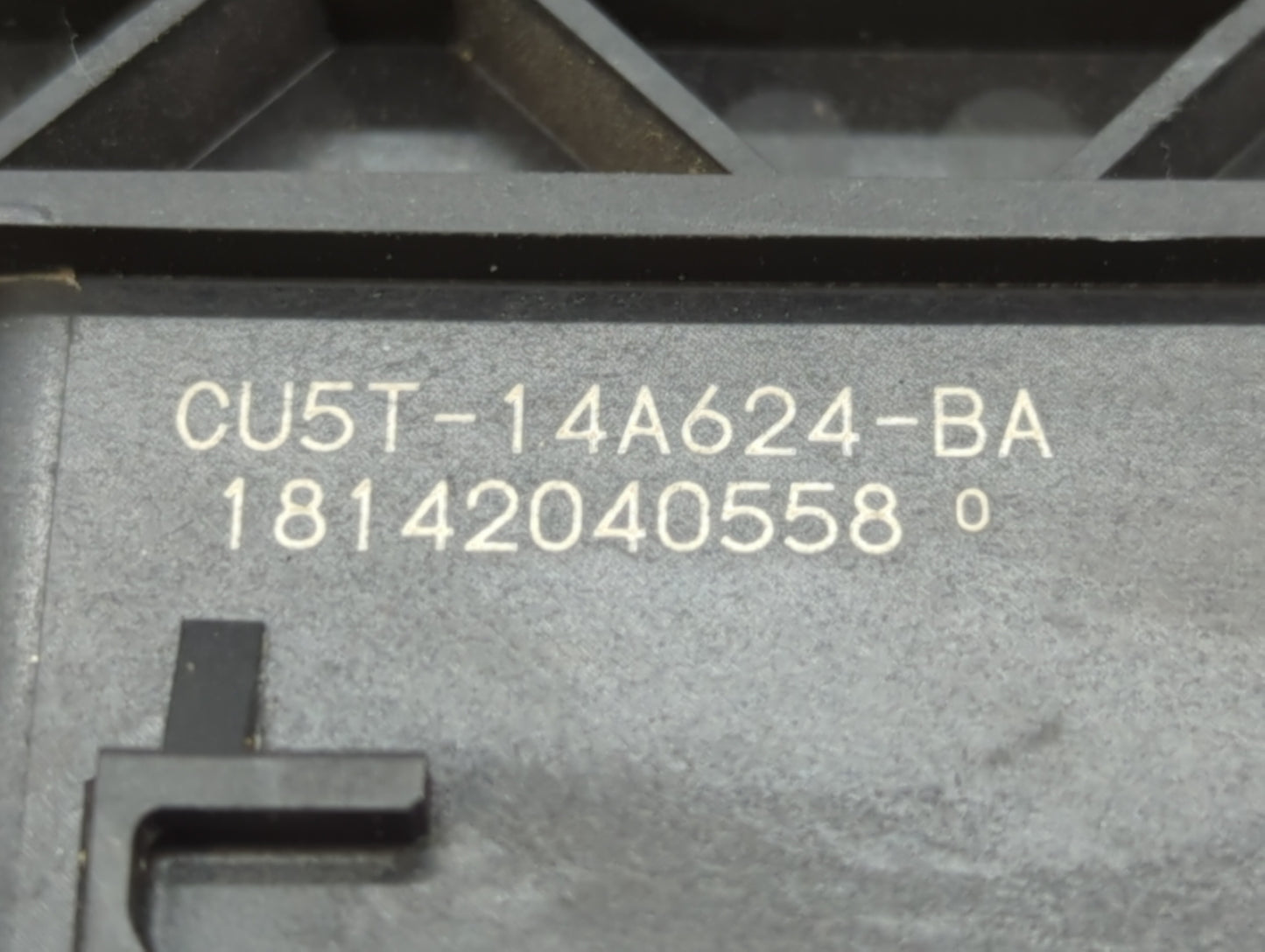 2017-2019 Ford Fusion PCM Engine Control Computer ECU ECM PCU OEM P/N:GS7A-12B684-AA HS7A-12A650-ABB Fits Fits 2017 2018 201