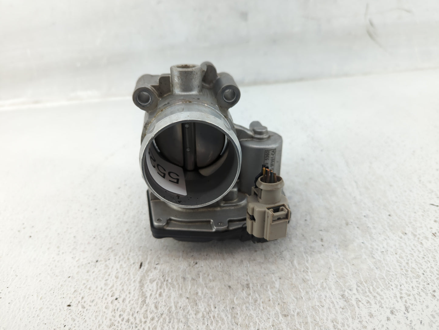 2014-2020 Ford Fusion Throttle Body P/N:DS7G-9F991-CA Fits Fits 2014 2015 2016 2017 2018 2019 2020 OEM Used Auto Parts - Oem